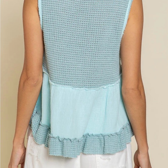 Brand new POL top - Picture 3 of 3